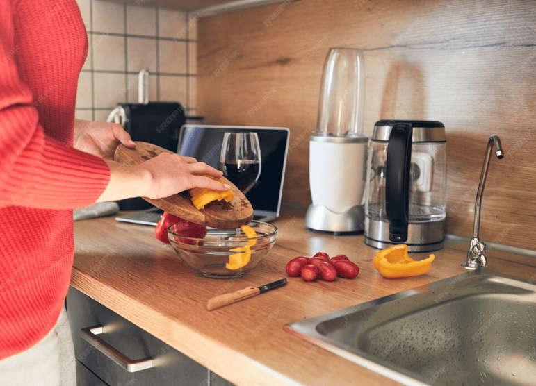 10 Must Have Gadgets for the Kitchen to Simplify Cooking & Save Time
