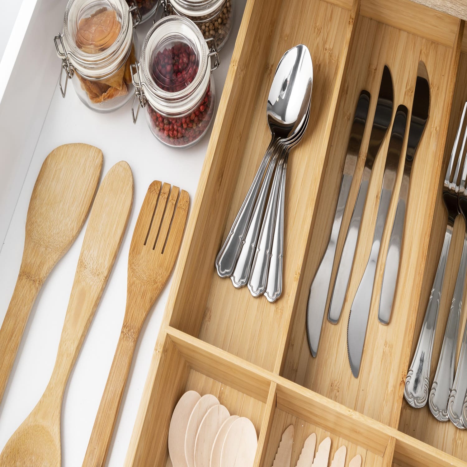 How to Organize Kitchen Tools: A Complete Guide for a Tidy Kitchen
